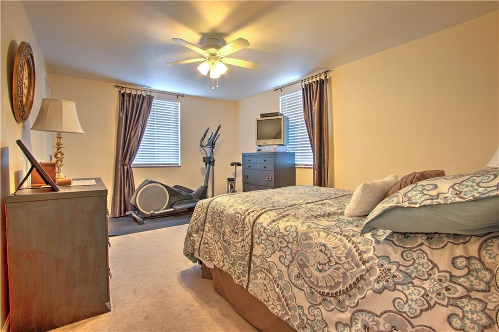 498 Haverhill Road Pittsburgh, PA 15228 - Photo 9 of 21