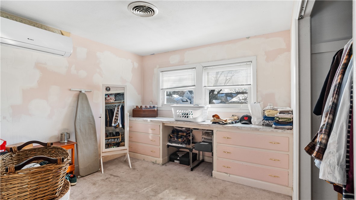 71 Bent Road East Providence, RI 02916 - Photo 17 of 37