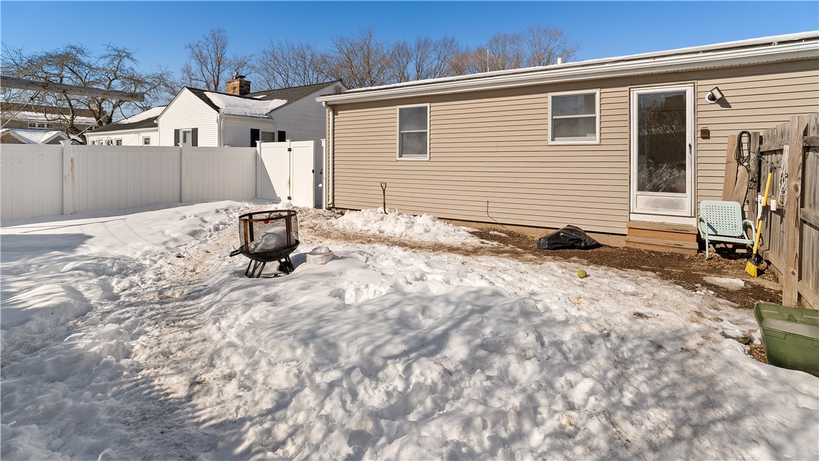 71 Bent Road East Providence, RI 02916 - Photo 30 of 37