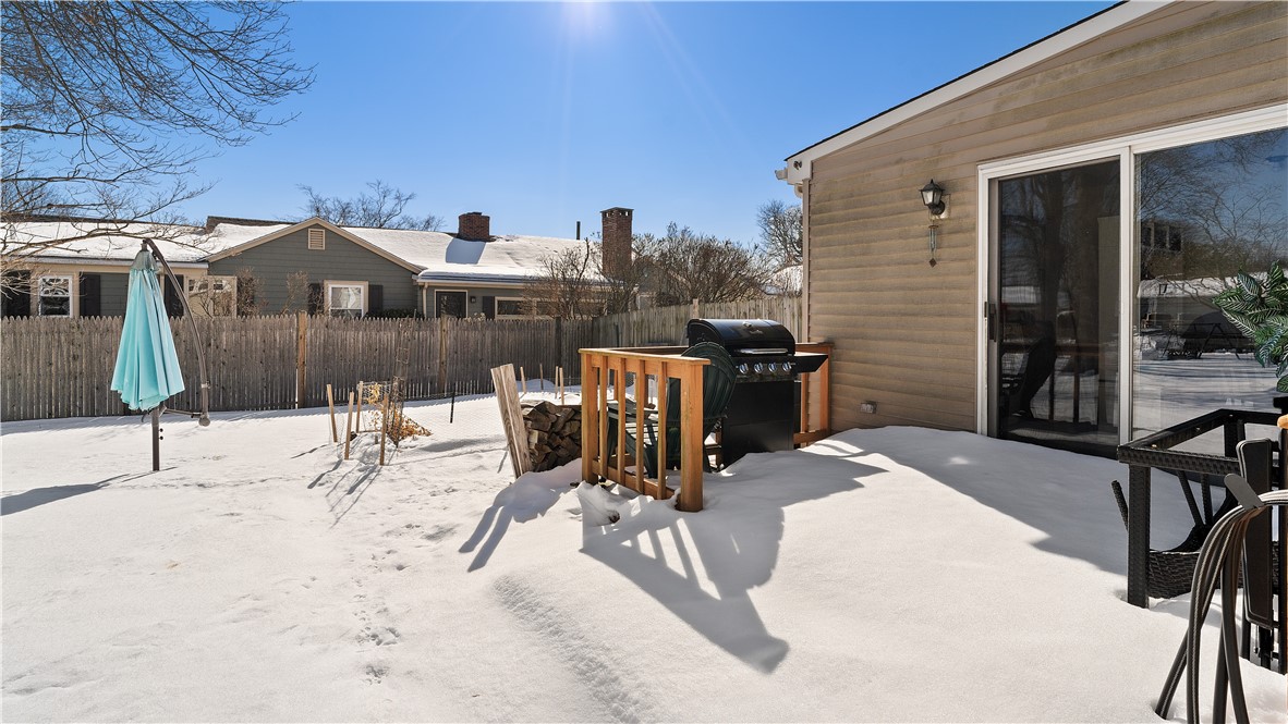 71 Bent Road East Providence, RI 02916 - Photo 32 of 37