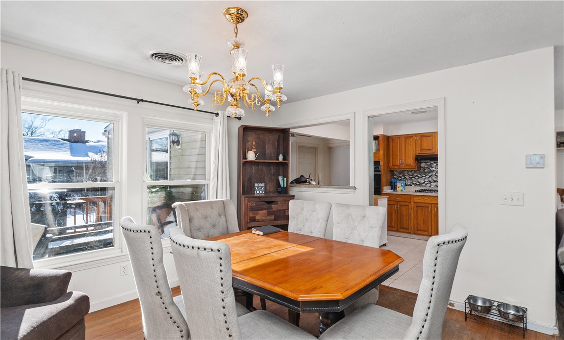 71 Bent Road East Providence, RI 02916 - Photo 9 of 37