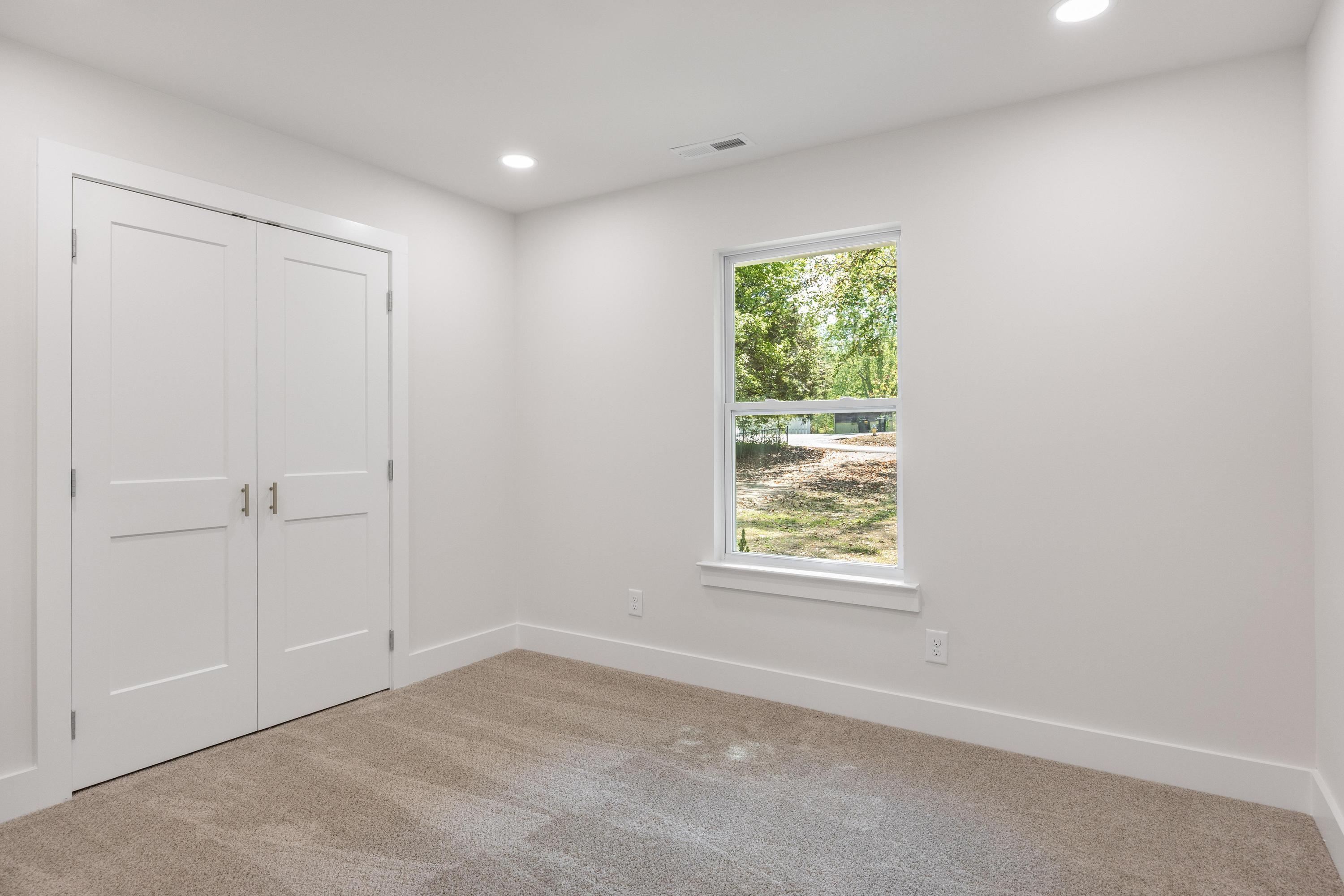 7455 Moses Road Hixson, TN 37343 - Photo 19 of 34 Primary Bedroom