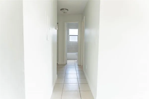 $2,400 | 11680 Northwest 39th Street, Coral Springs, FL 33065