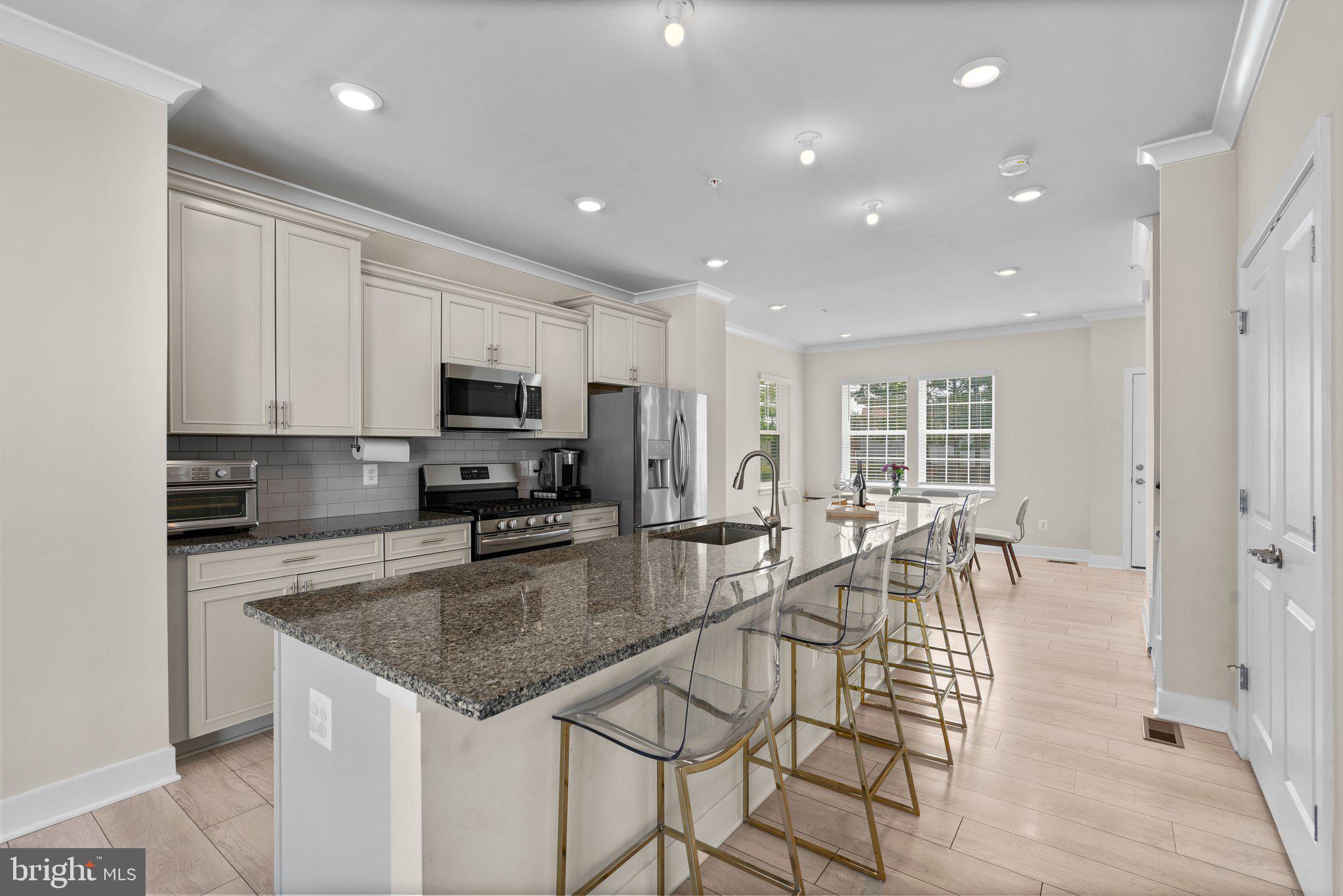 7872 Johnnycake Road Windsor Mill, MD 21244 - Photo 12 of 40