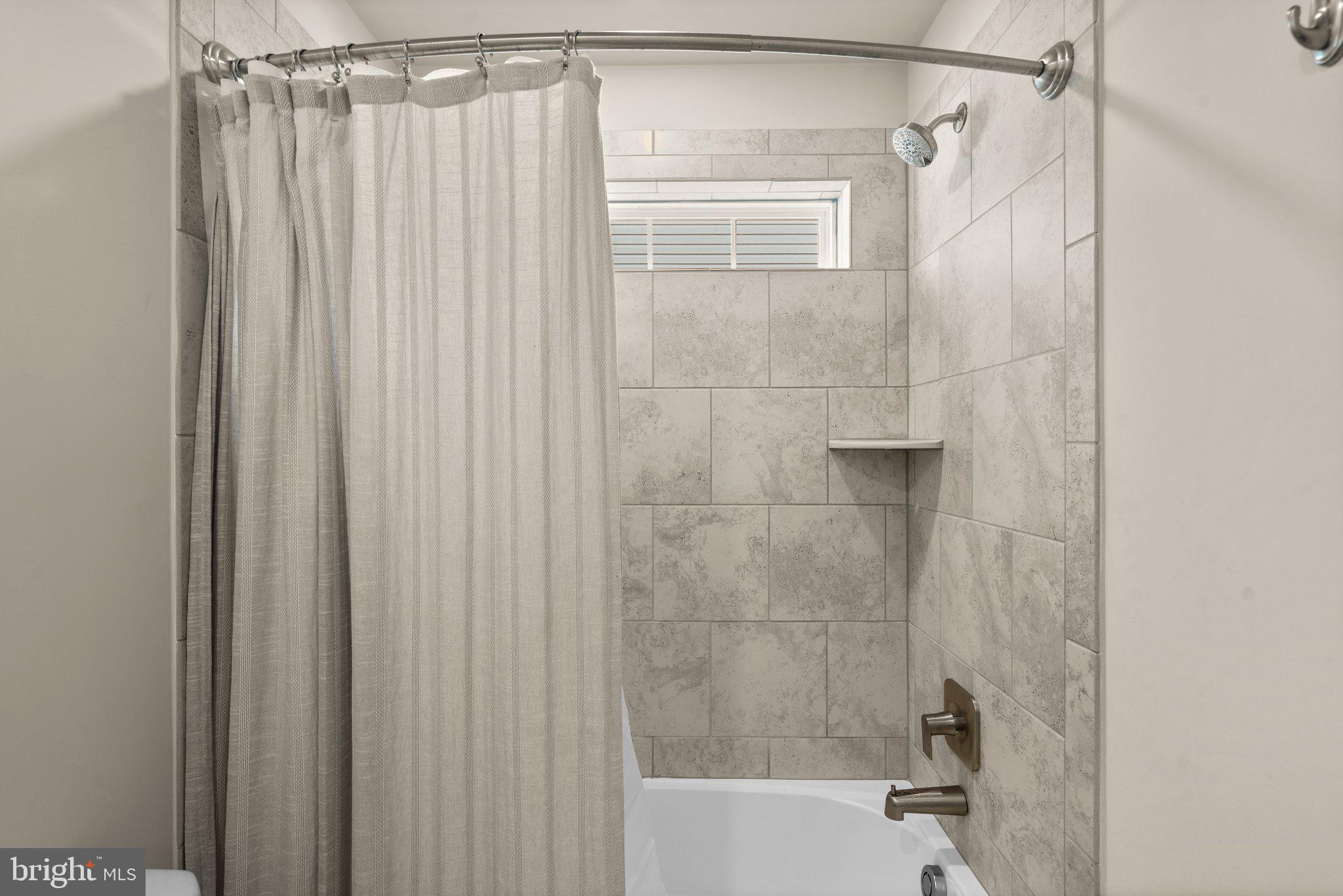 7872 Johnnycake Road Windsor Mill, MD 21244 - Photo 28 of 40