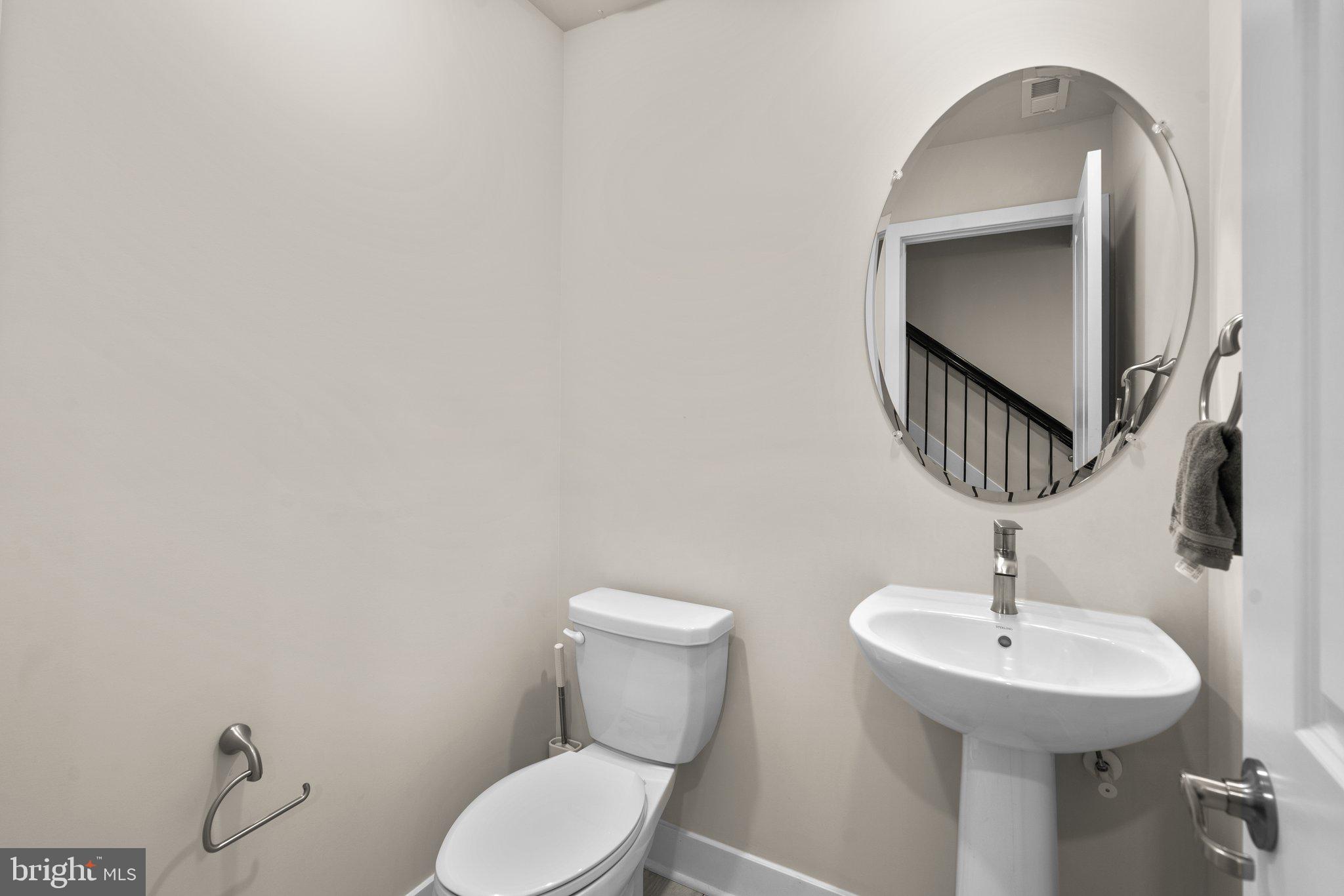 7872 Johnnycake Road Windsor Mill, MD 21244 - Photo 33 of 40