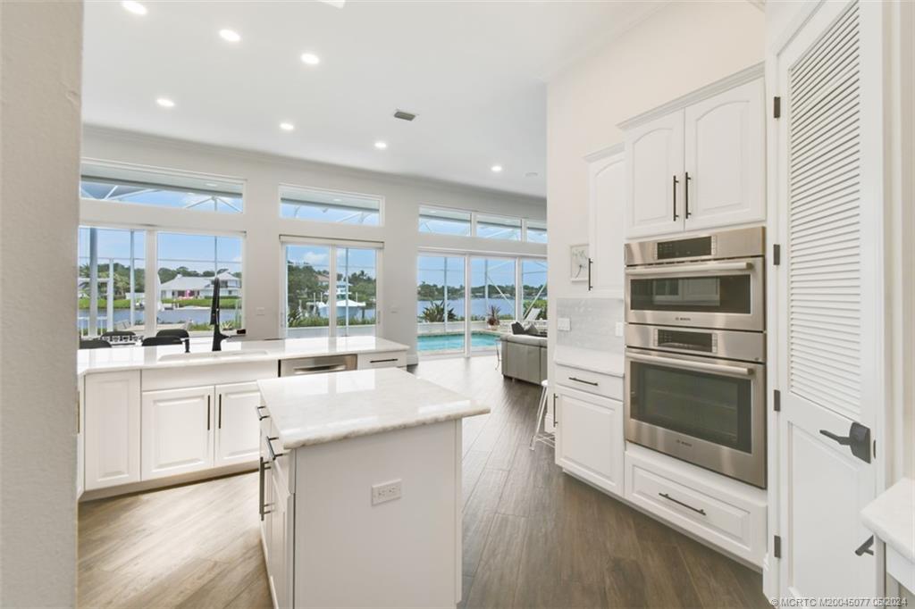 18797 Southeast River Ridge Road Jupiter, FL 33469 - Photo 15 of 72 Gallery Image 15