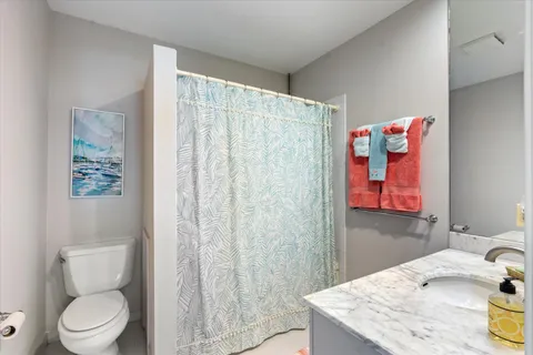 $565,000 | 6590 North Ocean Boulevard, Unit 9, Ocean Ridge, FL 33435