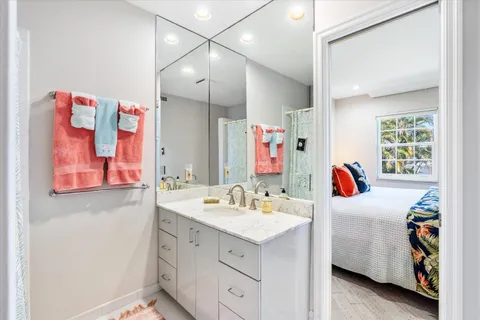 $565,000 | 6590 North Ocean Boulevard, Unit 9, Ocean Ridge, FL 33435