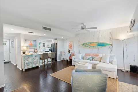 $565,000 | 6590 North Ocean Boulevard, Unit 9, Ocean Ridge, FL 33435