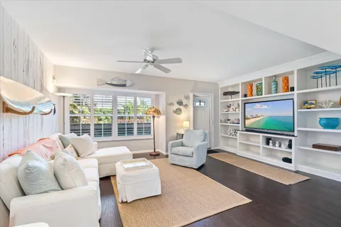 $565,000 | 6590 North Ocean Boulevard, Unit 9, Ocean Ridge, FL 33435