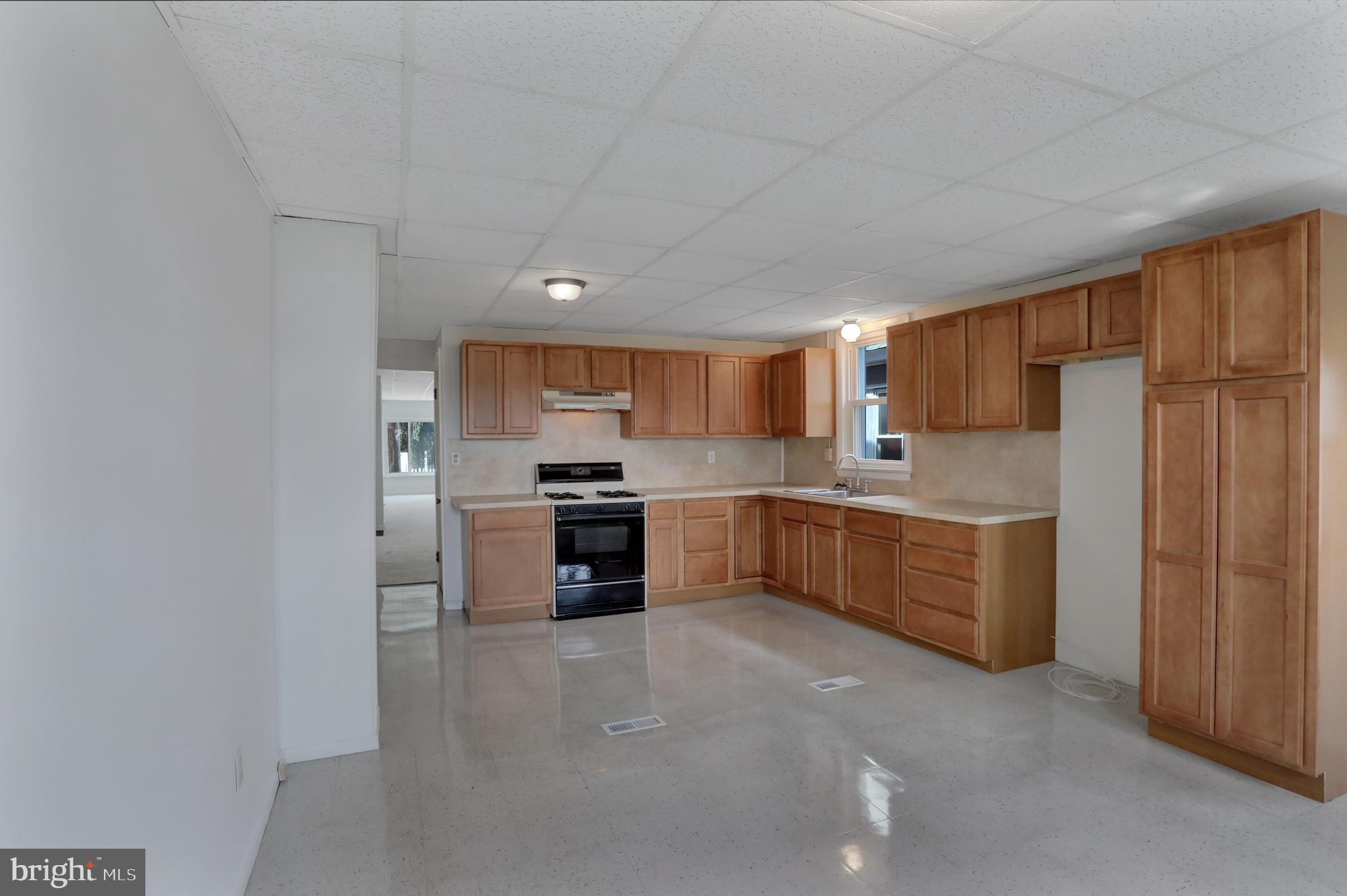 621 Lucknow Road Harrisburg, PA 17110 - Photo 11 of 27 Gallery Image 11
