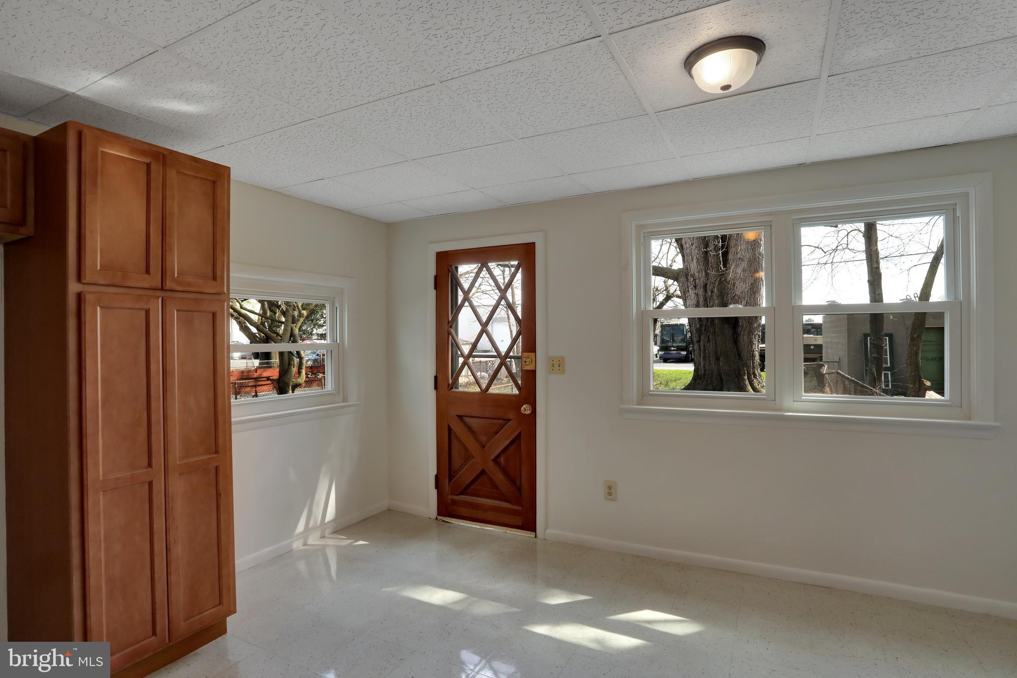621 Lucknow Road Harrisburg, PA 17110 - Photo 12 of 27 Gallery Image 12