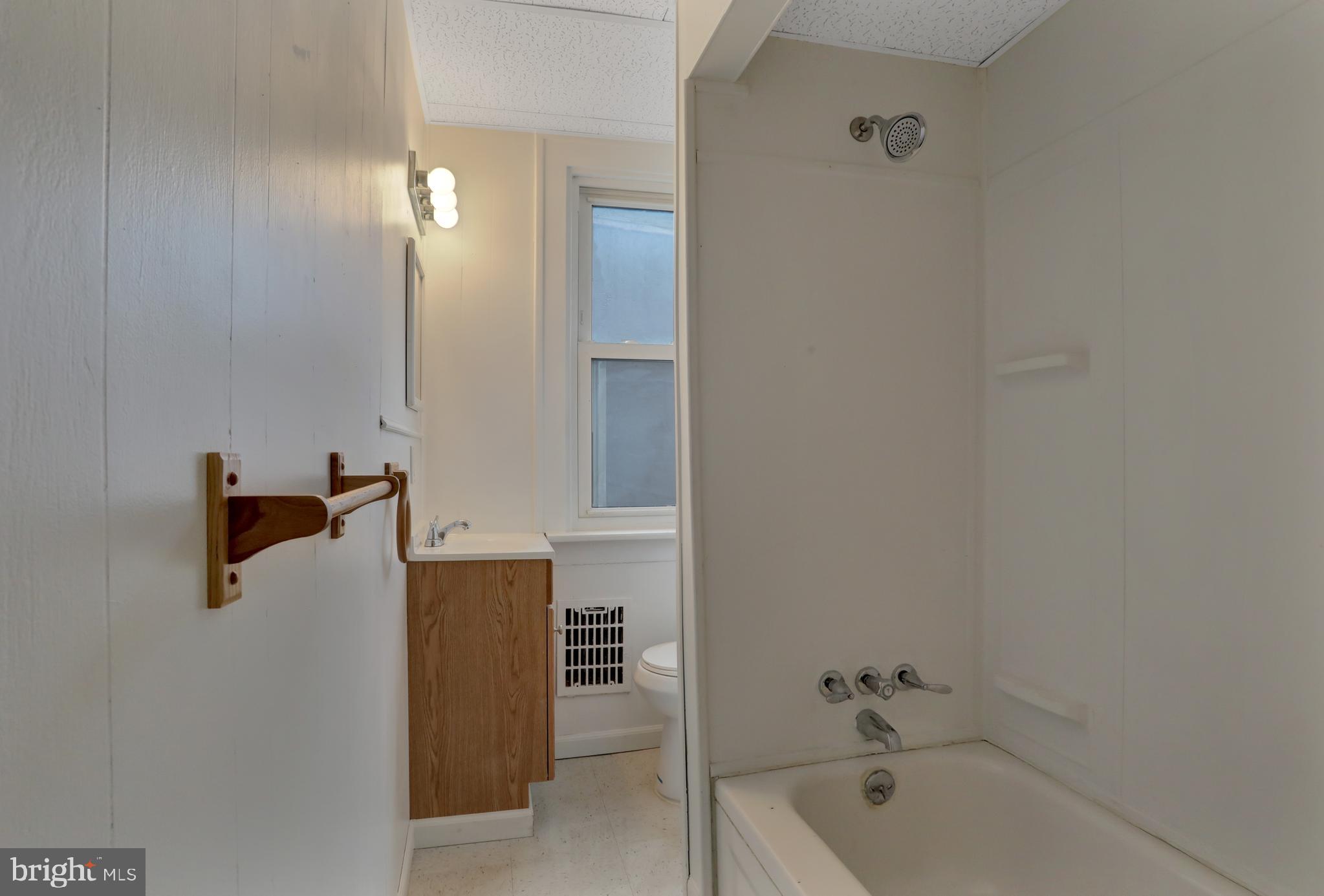 621 Lucknow Road Harrisburg, PA 17110 - Photo 17 of 27 Gallery Image 17