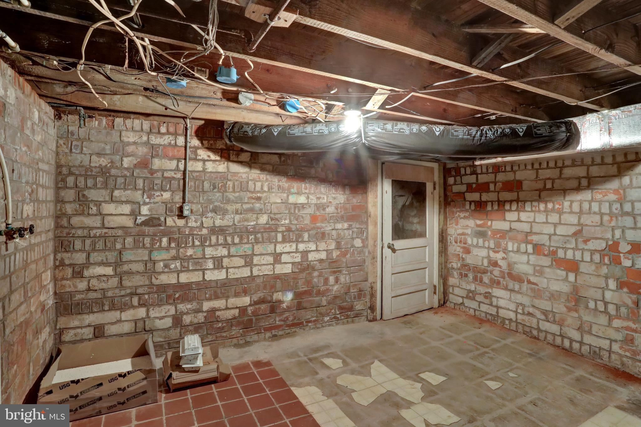621 Lucknow Road Harrisburg, PA 17110 - Photo 22 of 27 Gallery Image 22