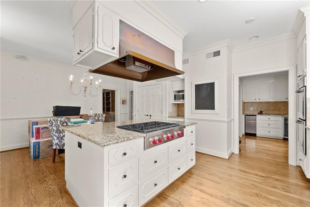 1885 Lake Warner Road Gainesville, GA 30501 - Photo 11 of 67