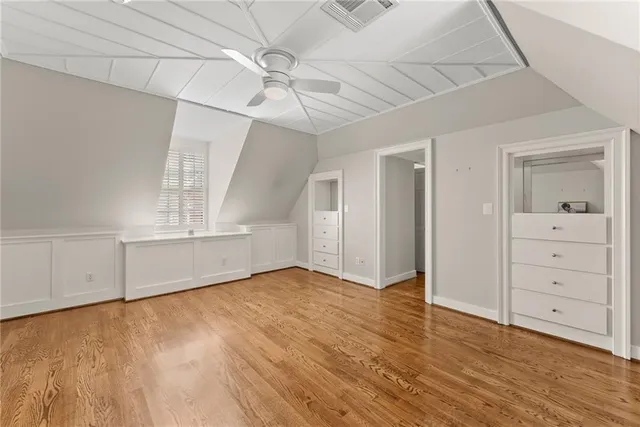 a view of hallway with washer and dryer