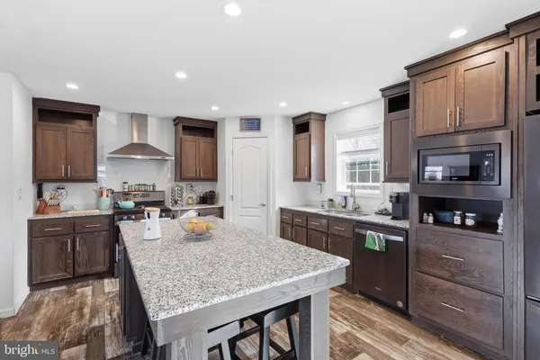 $479,000 | 559 Tatonka Trail, Delray, WV 26714