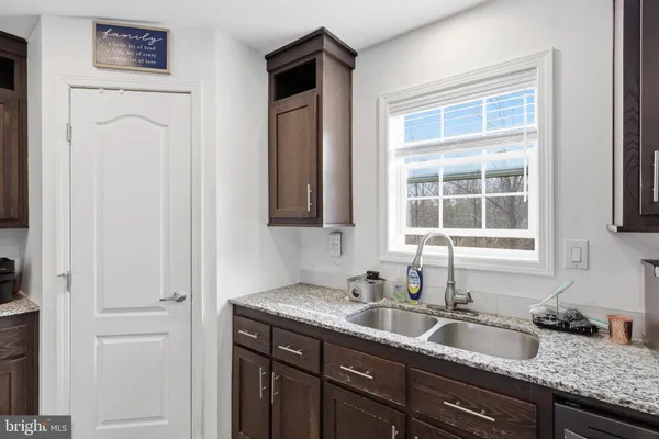 $479,000 | 559 Tatonka Trail, Delray, WV 26714