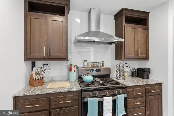 $479,000 | 559 Tatonka Trail, Delray, WV 26714