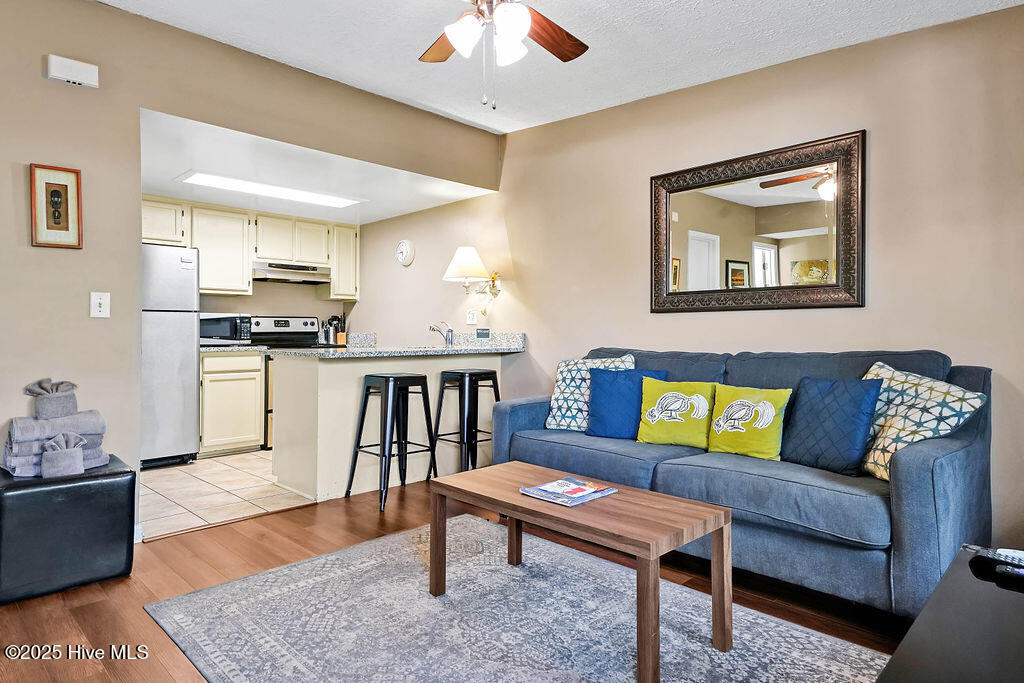 118 Dock Street, Unit 9 Wilmington, NC 28401 - Photo 14 of 39 118DockStreetUnit9-12