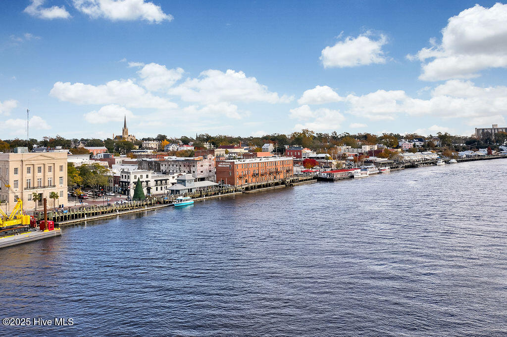 118 Dock Street, Unit 9 Wilmington, NC 28401 - Photo 34 of 39 DowntownWilmingtonDrone-05