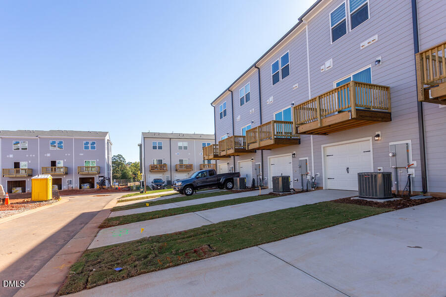 1949 Robin Hill Lane Raleigh, NC 27610 - Photo 36 of 39 1949 Robin Hill 41