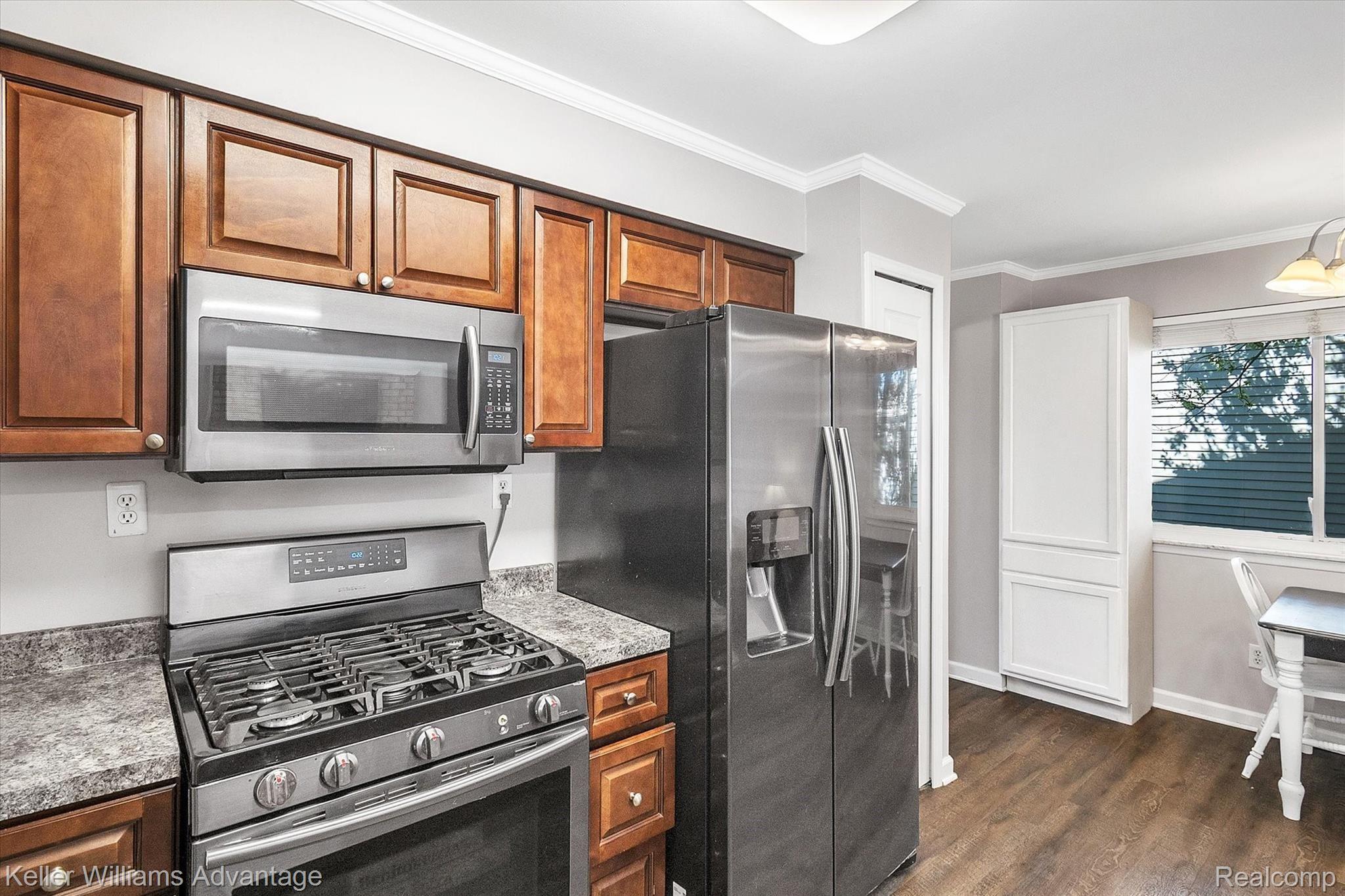 44000 Proctor Road Canton, MI 48188 - Photo 16 of 38 Kitchen 3