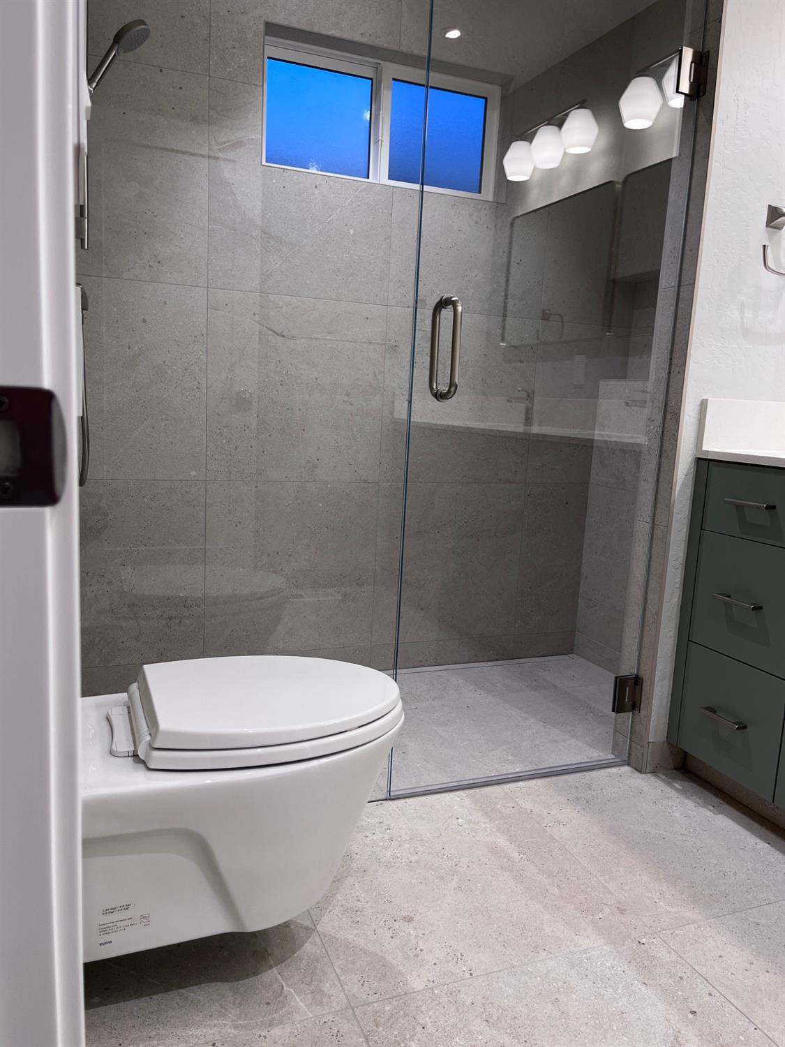 355 Sonoma Avenue Seaside, CA 93955 - Photo 28 of 32 a bathroom with a toilet and a shower