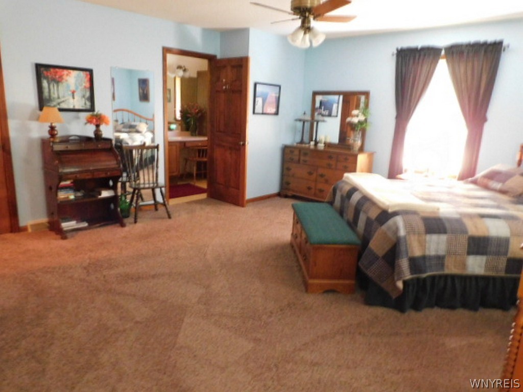 6986 Minnick Road Lockport Town, NY 14094 - Photo 12 of 28