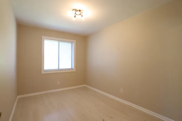 $2,050 | 101 Shoreview Drive, Greenacres, FL 33463