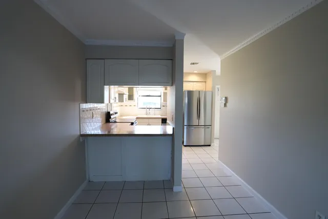 $2,050 | 101 Shoreview Drive, Greenacres, FL 33463