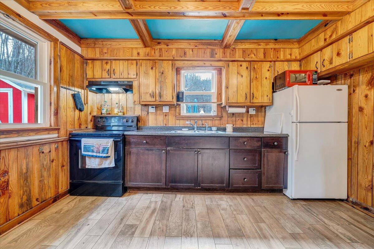 6847 Crowell Gap Road Boones Mill, VA 24065 - Photo 10 of 55 a view of a kitchen with a sink