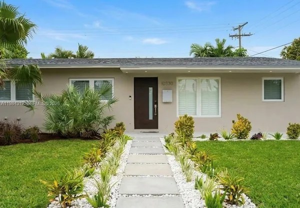 $5,000 | 10330 Southwest 51st Street, Miami, FL 33165