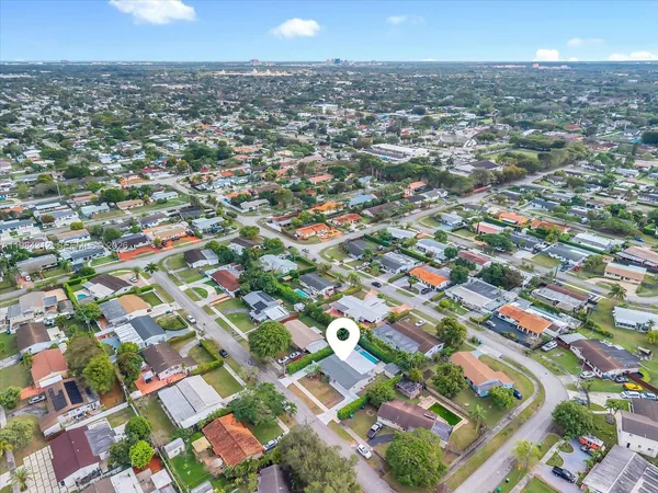 $5,000 | 10330 Southwest 51st Street, Miami, FL 33165