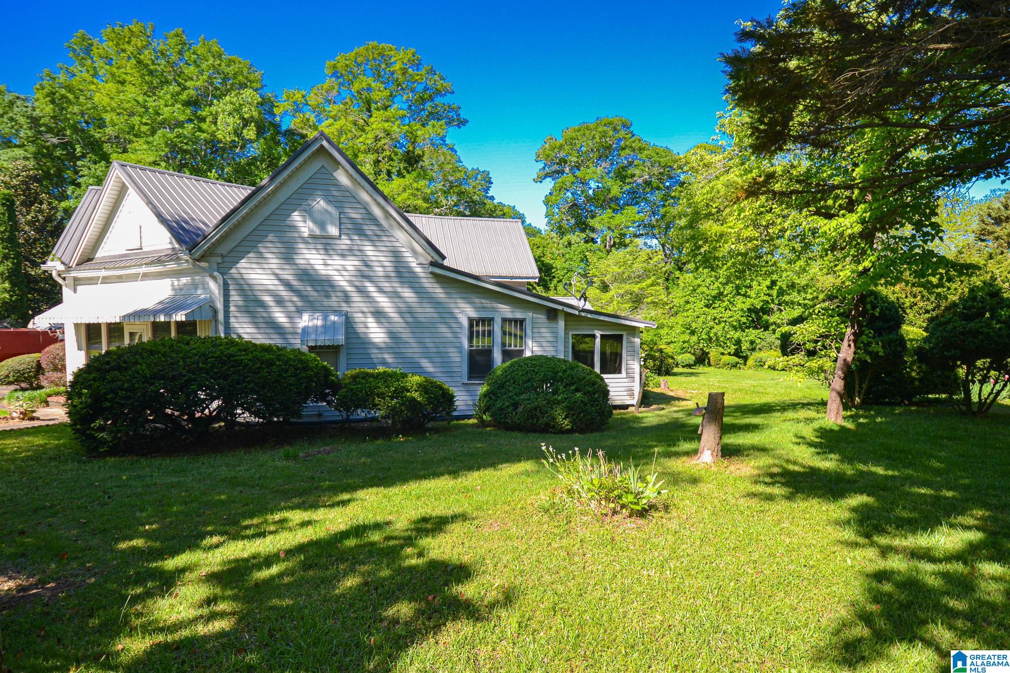200 Gay Avenue Lineville, AL 36266 - Photo 2 of 54