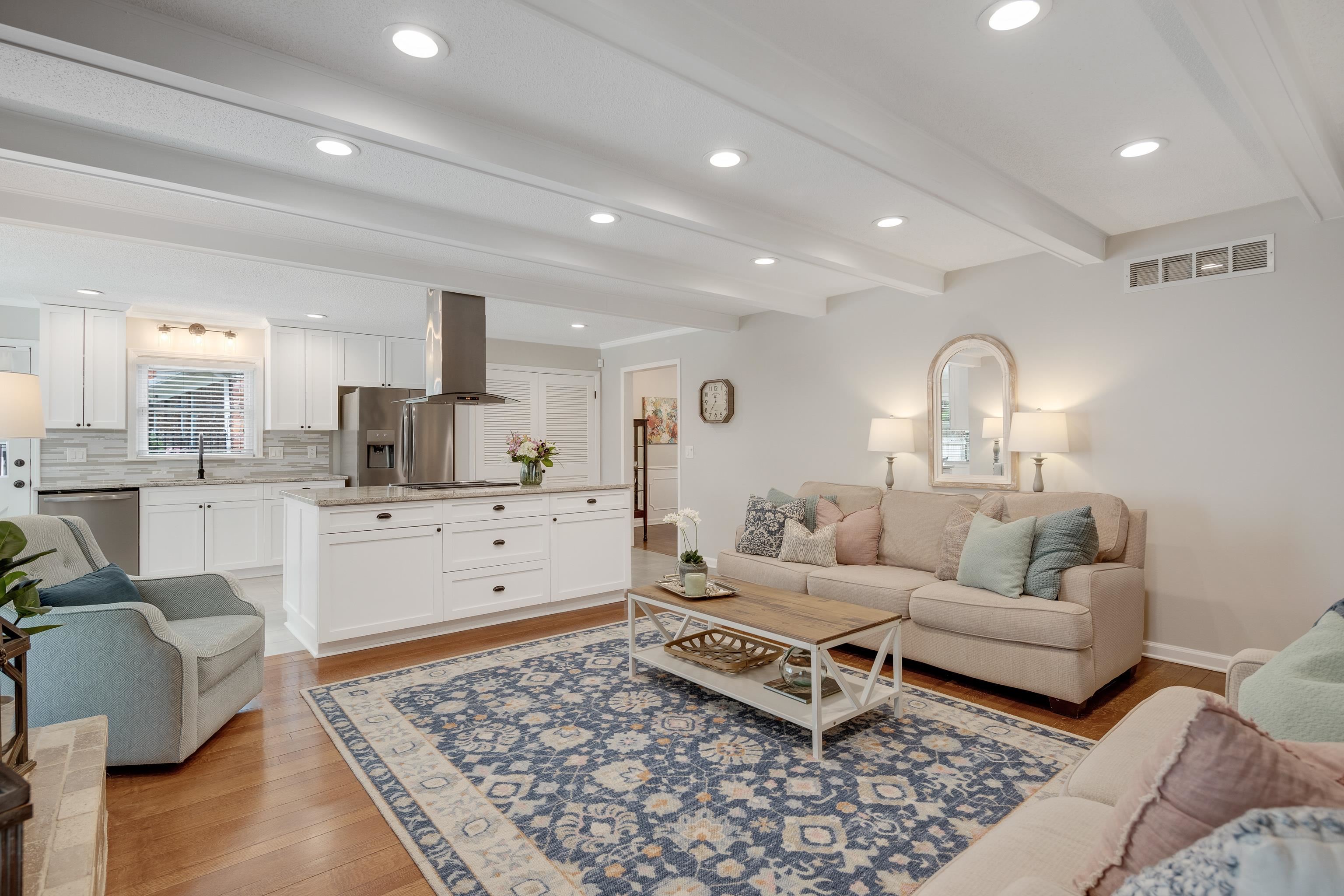 6215 Quince Road Memphis, TN 38119 - Photo 8 of 25 Gallery Image 8