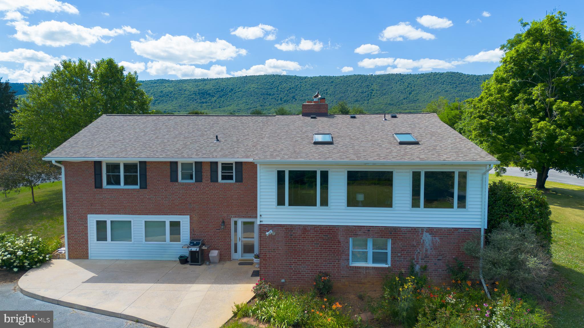 2521 Mt Hebron Road Strasburg, VA 22657 - Photo 5 of 59 Views front and back!