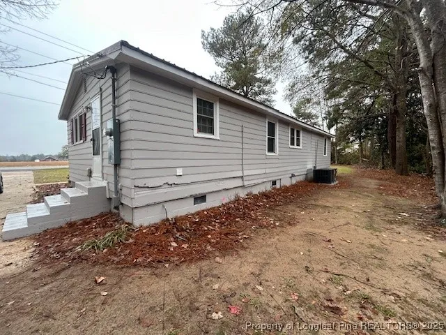 $1,200 | 13388 Nc Highway East, Lumberton, NC 28358