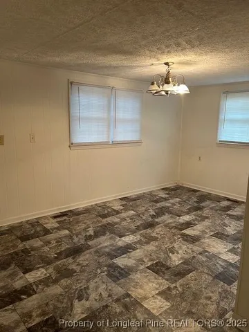 $1,200 | 13388 Nc Highway East, Lumberton, NC 28358