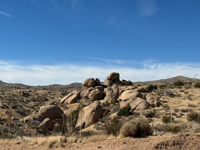 Andes Trail Apple Valley, CA 92308 - Photo 28 of 30 a view of a sky