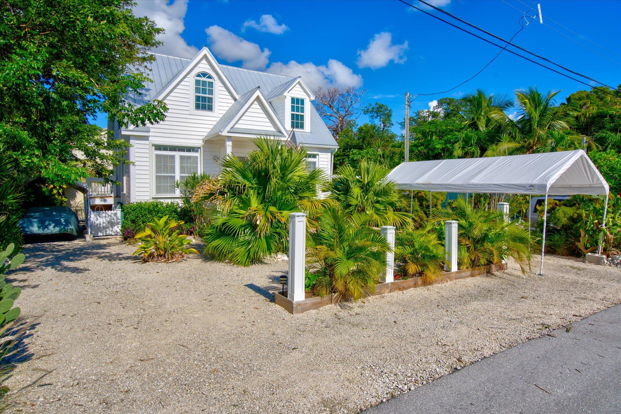 722 Largo Road Key Largo, FL 33037 - Photo 27 of 43 29-722 Largo Rd - All Keys Aerial & Phot