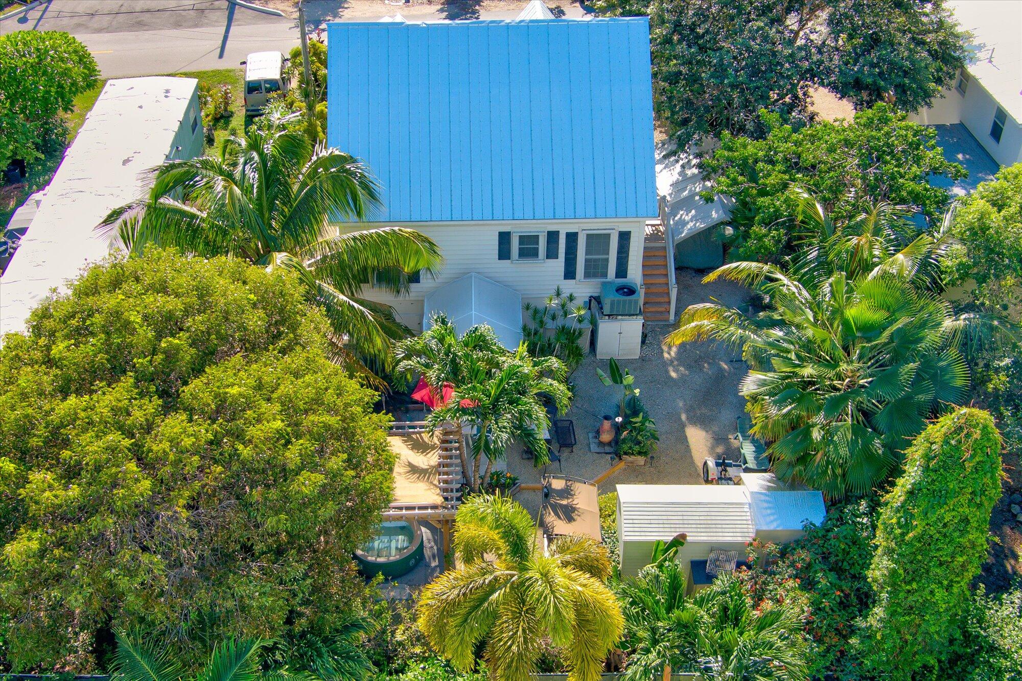 722 Largo Road Key Largo, FL 33037 - Photo 29 of 43 31-722 Largo Rd - All Keys Aerial & Phot