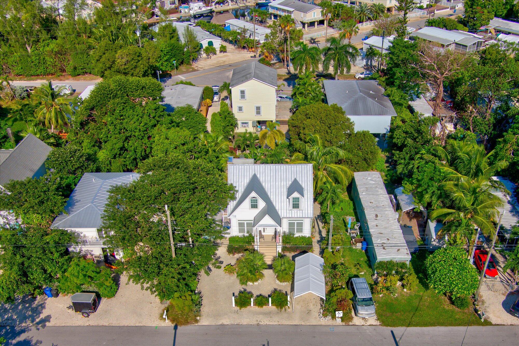 722 Largo Road Key Largo, FL 33037 - Photo 38 of 43 40-722 Largo Rd - All Keys Aerial & Phot