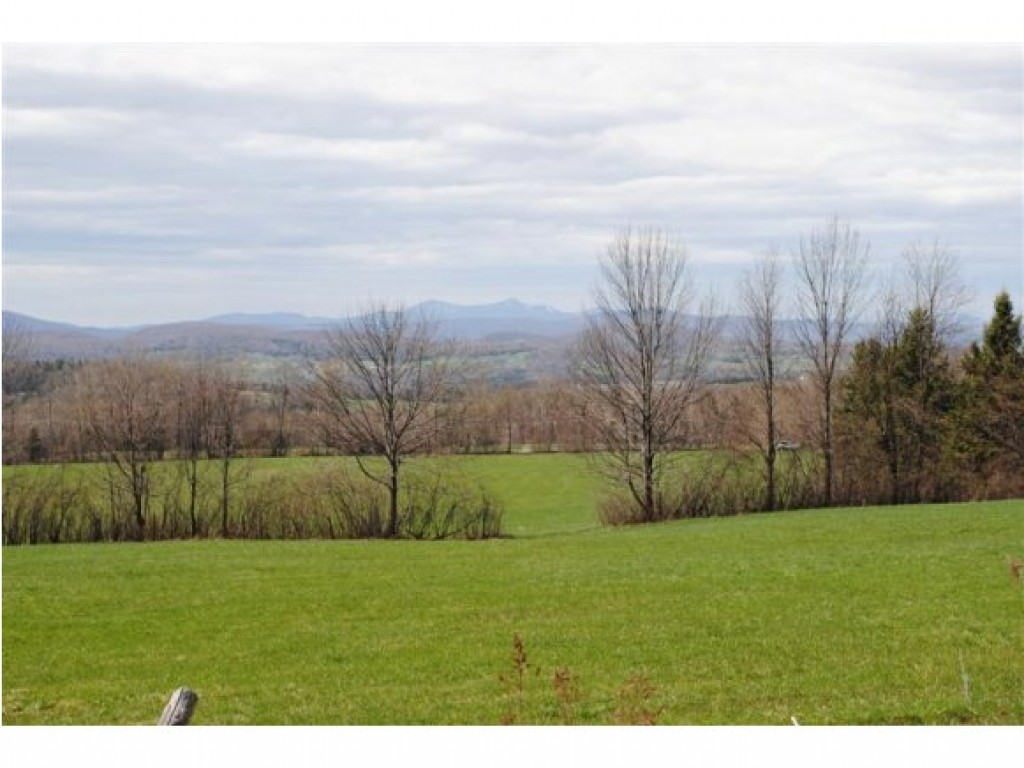 960 Telfer Hill Road Barton, VT 05822 - Photo 4 of 22
