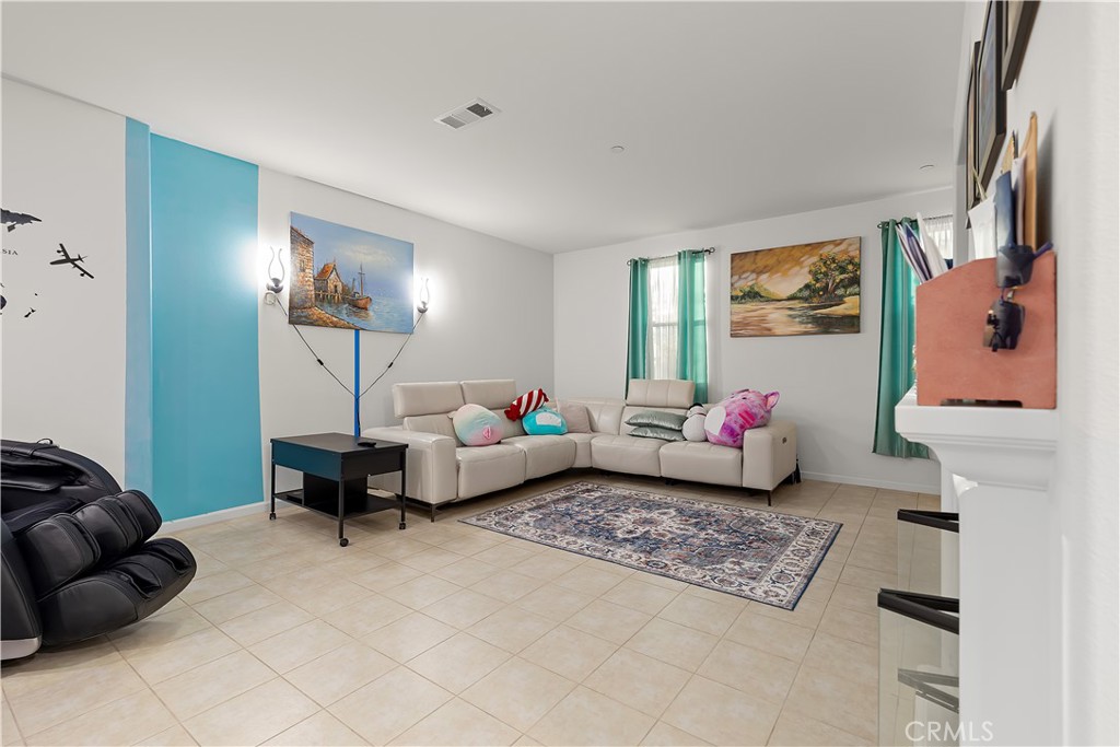 11353 Antonio Stanton, CA 90680 - Photo 21 of 42