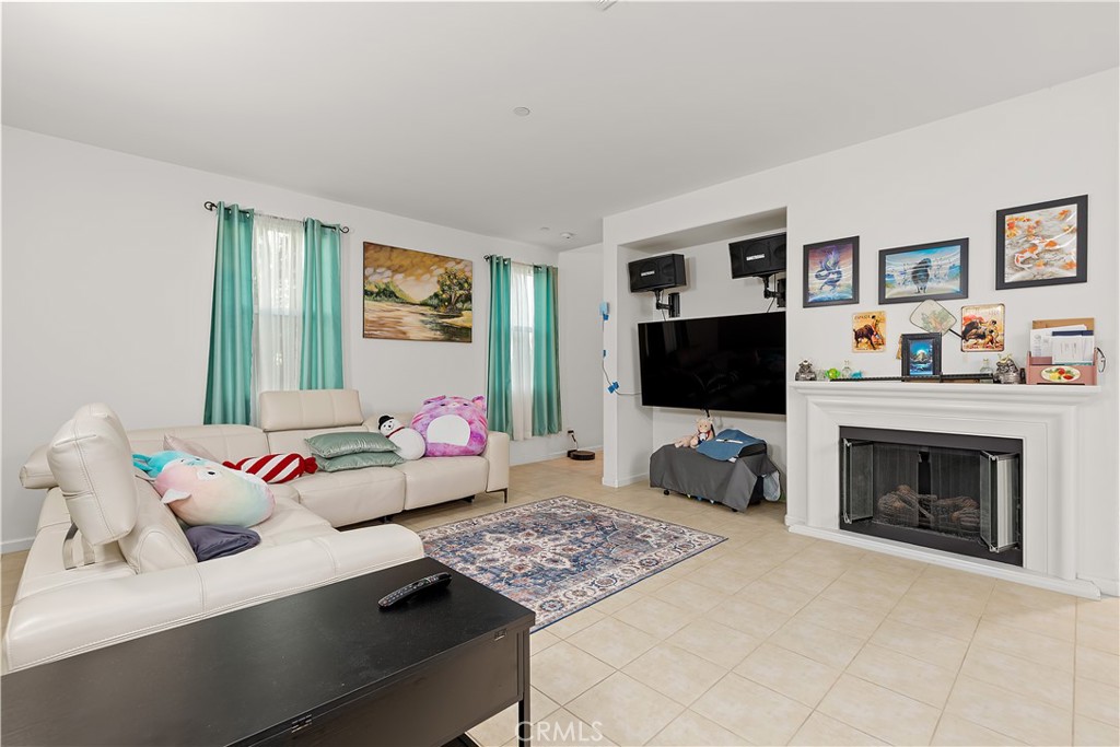 11353 Antonio Stanton, CA 90680 - Photo 22 of 42