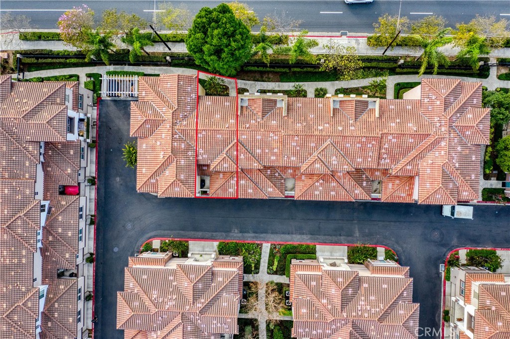 11353 Antonio Stanton, CA 90680 - Photo 8 of 42