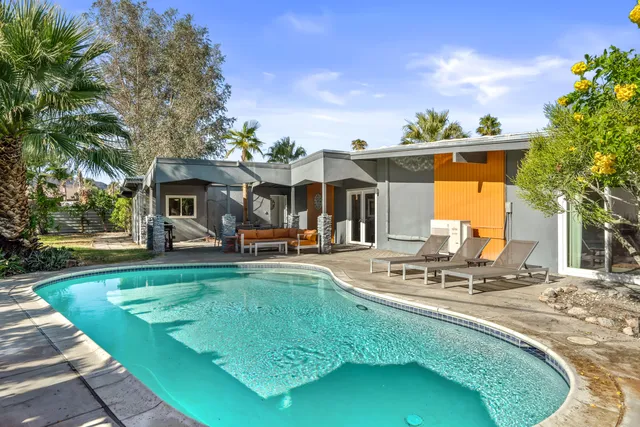 $3,200 | 1950 North Magnolia Road, Palm Springs, CA 92262