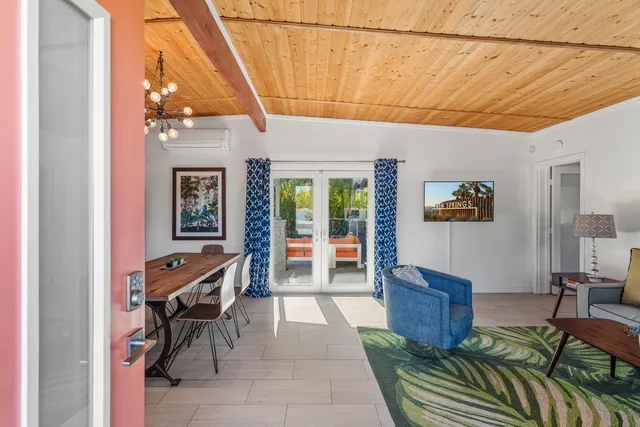 $3,200 | 1950 North Magnolia Road, Palm Springs, CA 92262